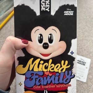 Mickey Family Cute Together Keychain Daisy